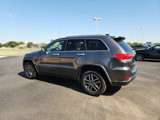 Used 2019 Jeep Grand Cherokee Limited image 4