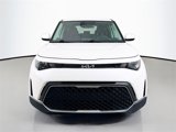 Used 2023 Kia Soul LX image 2