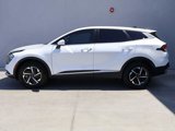 Used 2023 Kia Sportage LX image 2