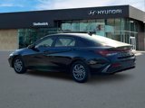New 2024 Hyundai Elantra Blue image 4