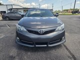 Used 2014 Toyota Camry SE image 3