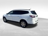 Used 2017 Chevrolet Traverse LT image 3