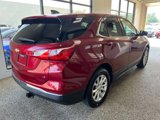 Used 2018 Chevrolet Equinox LT image 2