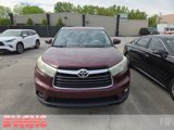 Used 2016 Toyota Highlander XLE image 2