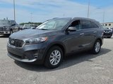 Used 2019 Kia Sorento LX w/ LX Convenience Package image 3