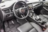 Certified 2024 Porsche Macan image 4