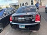 Used 2021 Chrysler 300 Touring L image 3