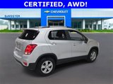 Used 2022 Chevrolet Trax LT w/ LT Convenience Package image 3