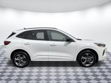 Used 2023 Ford Escape ST-Line image 2