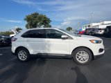 Certified 2022 Ford Edge SEL w/ Convenience Package image 2