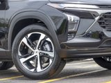 New 2025 Chevrolet Trax RS w/ Sunroof Package image 4
