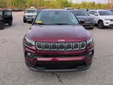 Used 2022 Jeep Compass Latitude image 2