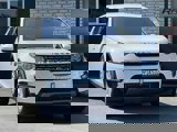 Used 2017 Land Rover Discovery Sport SE image 3