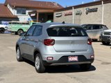 Used 2021 Hyundai Venue SE image 5