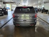 Used 2018 Ford Explorer XLT w/ Equipment Group 202A image 5