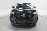 Used 2024 Ford Edge SE w/ Black Appearance Package image 2