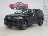 Certified 2022 Ford Explorer XLT w/ Equipment Group 202A image 3