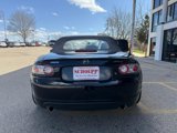 Used 2006 MAZDA MX-5 Miata Touring w/ Appearance Pkg image 6