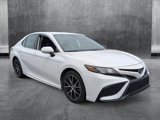 Used 2023 Toyota Camry SE image 3