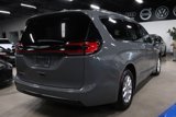 Used 2022 Chrysler Pacifica Touring-L w/ Uconnect Theater Family Group image 5