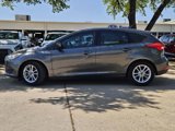 Used 2018 Ford Focus SE image 2