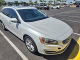 Used 2015 Volvo V60 T5 Platinum image 3