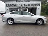 Used 2022 Chevrolet Malibu LT image 2