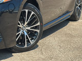 Used 2019 Toyota Camry SE image 3