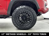 Used 2022 Toyota Tacoma TRD Off-Road image 4
