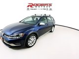 Used 2019 Volkswagen Golf Alltrack S image 3