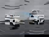 Used 2018 Toyota Highlander XLE image 2
