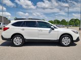 Used 2019 Subaru Outback 2.5i Premium image 2