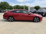 Used 2023 Hyundai Elantra SEL w/ Convenience Package image 4