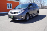 Used 2020 Toyota Sienna XLE image 6