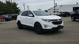 Used 2019 Chevrolet Equinox LT image 2