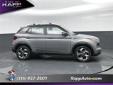 Used 2022 Hyundai Venue Limited image 3