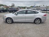 Used 2018 Ford Fusion SE image 2