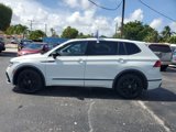 Certified 2022 Volkswagen Tiguan SE R-Line image 2