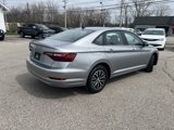 Used 2021 Volkswagen Jetta SE image 2