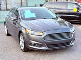 Used 2016 Ford Fusion SE image 3