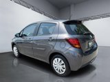 Used 2016 Toyota Yaris L image 5