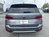 Used 2022 Volkswagen Taos SEL image 5