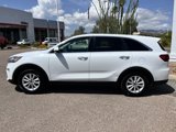 Used 2020 Kia Sorento LX image 2