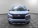 Used 2024 Mitsubishi Outlander SE image 2