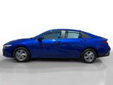 Certified 2025 Hyundai Elantra SE image 2