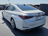 Used 2020 Lexus ES 350 Ultra Luxury image 3