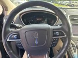 Used 2020 Lincoln Nautilus Reserve image 3