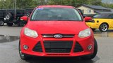 Used 2014 Ford Focus SE w/ Equipment Group 201A image 3