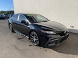 Used 2023 Toyota Camry SE image 2
