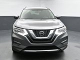 Used 2018 Nissan Rogue SV image 3